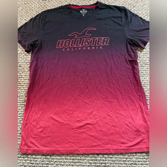 Hollister Other - Ombré Tee
